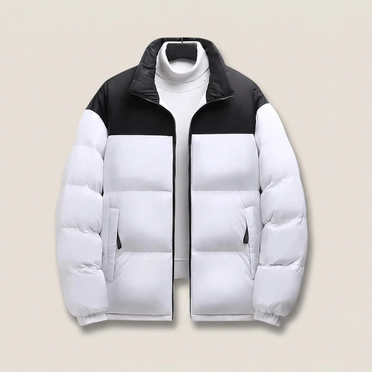 Beheizte Winterjacke BergHeat Massiv in Weiß mit schwarzer Schulterpartie